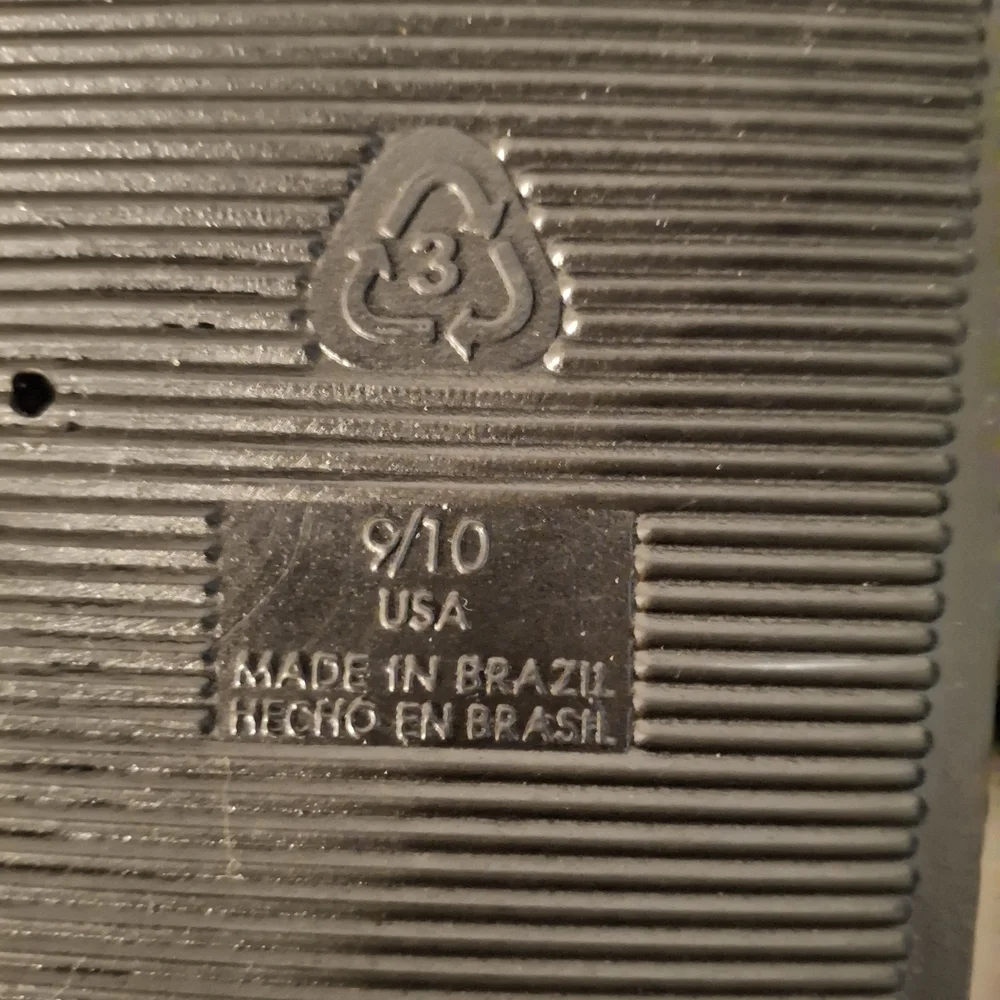 OP Black and Gray Flip-Flops